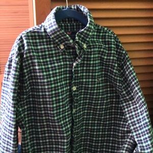 Boys Large vineyard vines flannel